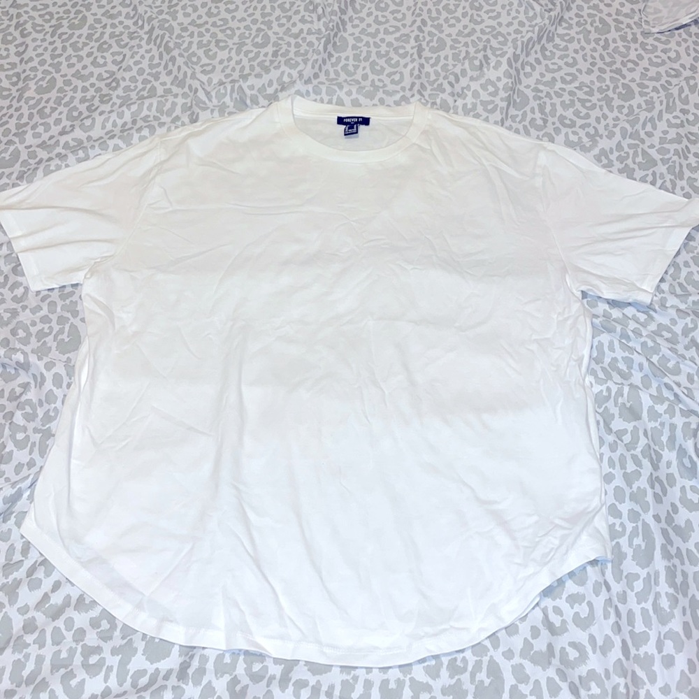 F21 Basic Men’s White Tee
